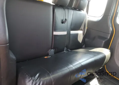 2016 Nissan Nv200 Taxi z USA, uszkodzony, nr VIN 3N8CM0JT7GK699449